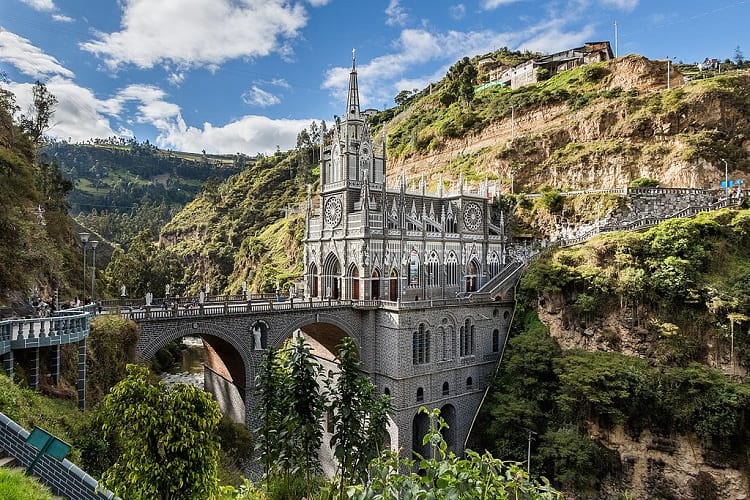 Las Lajas Sanctuary from the side.